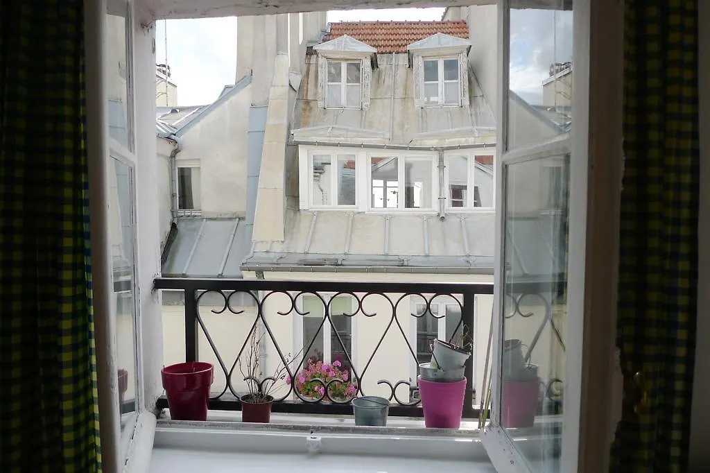 Appartamento Le Jardin Du Marais Parigi